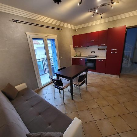 Appartement Sweet House Fiumicino Extérieur photo